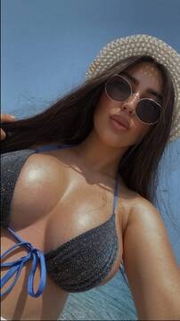 Public Photo of BeatriceDm
