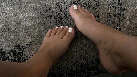 michelle_feet
