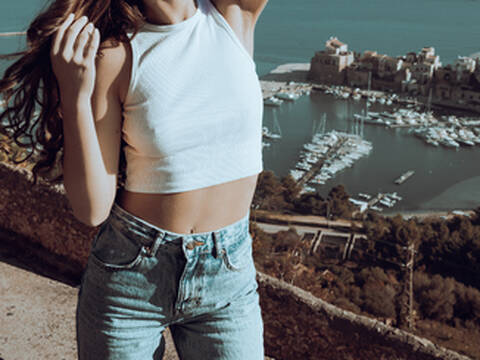Claudia__